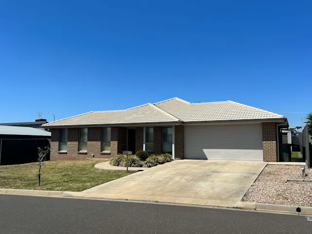 15 Grand Meadows Drive — photo from Elders Real Estate Tamworth