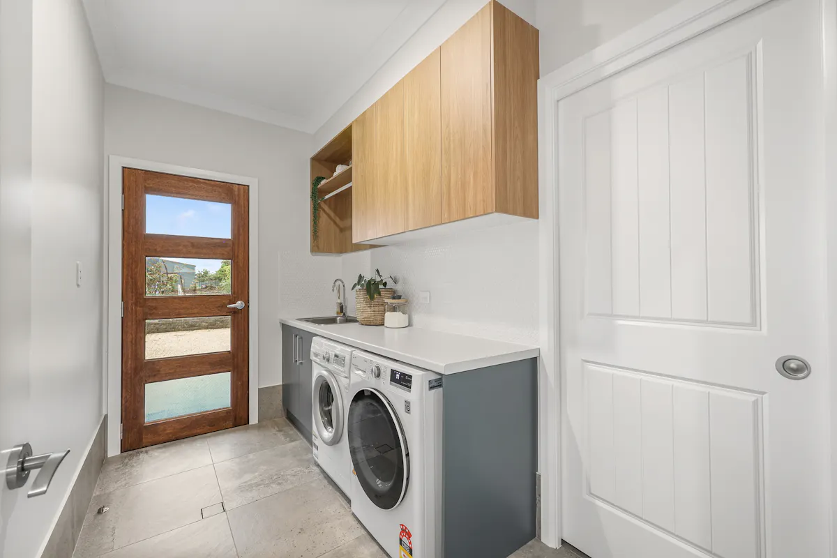 8 Mahogany Street — photo 18 of 24