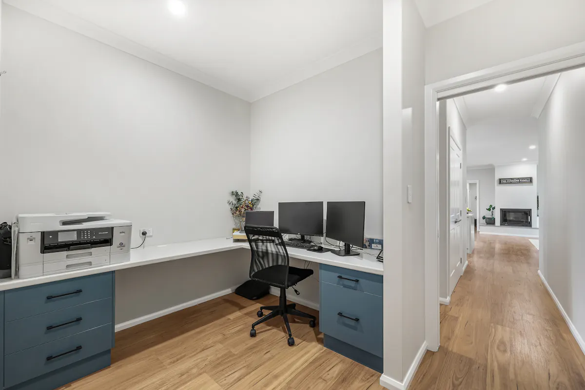8 Mahogany Street — photo 19 of 24