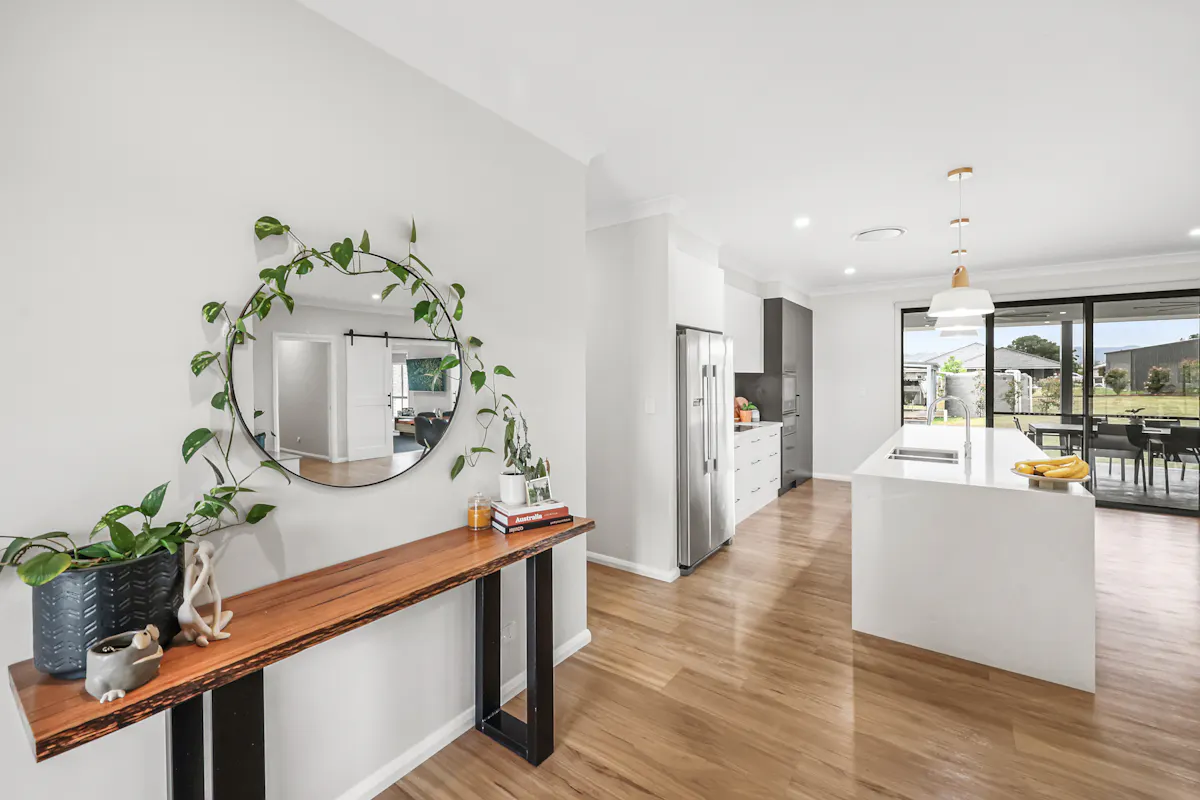 8 Mahogany Street — photo 8 of 24