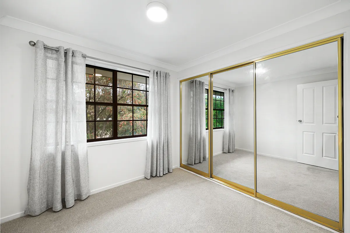33 Arinya Street — photo 8 of 15