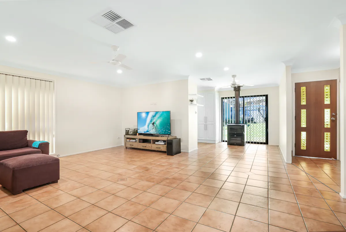 4 Glengarvin Drive — photo 4 of 12