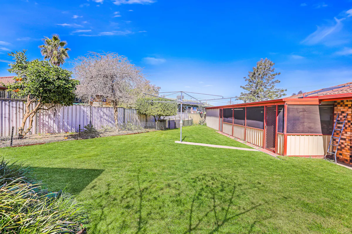 4 Glengarvin Drive — photo 11 of 12