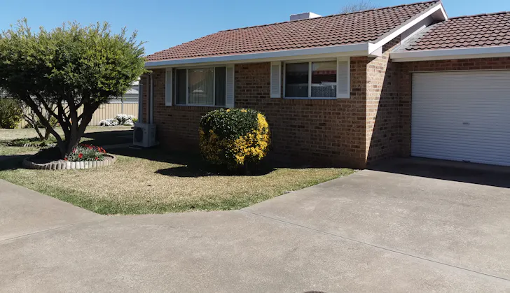 2/4 Adam Street, Tamworth, NSW, 2340