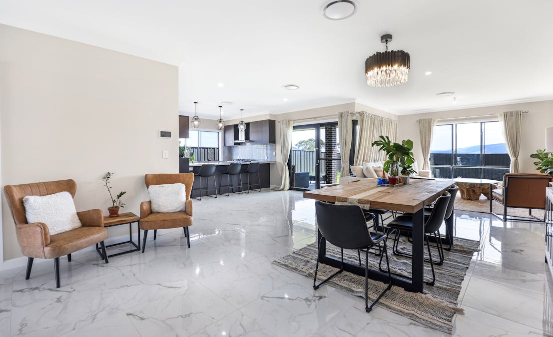 8 Grand Meadows Drive, Tamworth, NSW, 2340 - Image 4