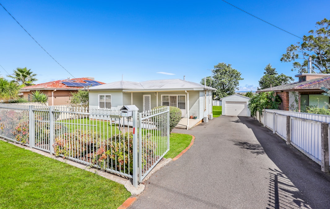 18 Cypress Street, Tamworth, NSW, 2340 - Image 2