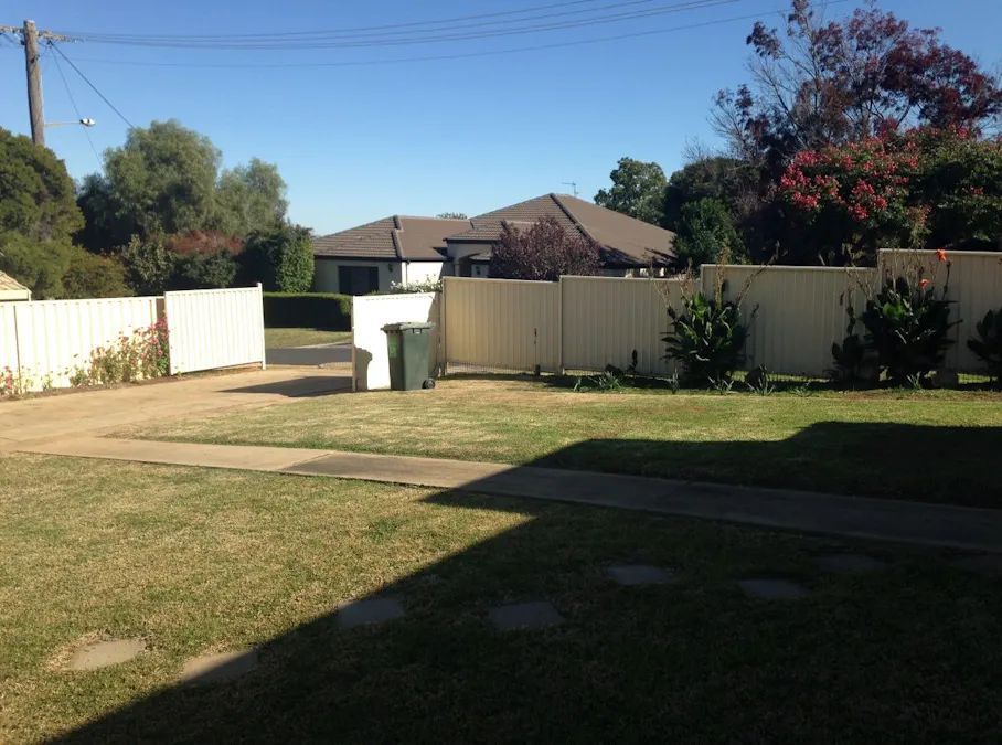 61 Raglan Street, Tamworth, NSW, 2340 - Image 4