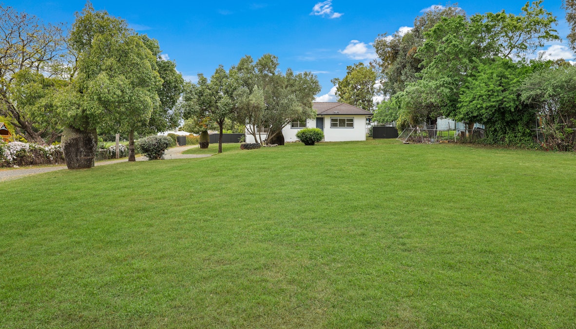 47 Hillvue Road, Tamworth, NSW, 2340 - Image 2