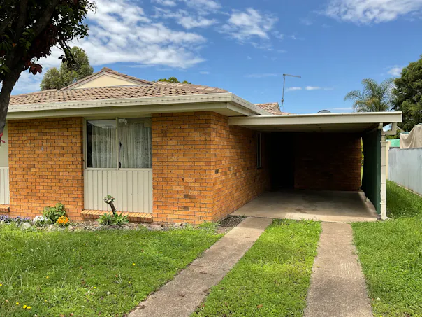 2/4 Burilla Street, Tamworth, NSW, 2340 - Image 1