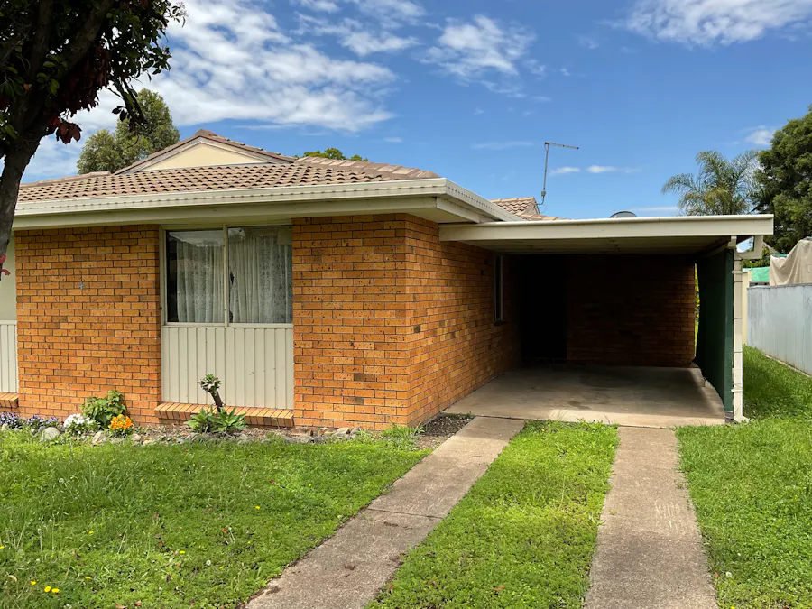 2/4 Burilla Street, Tamworth, NSW, 2340 - Image 1
