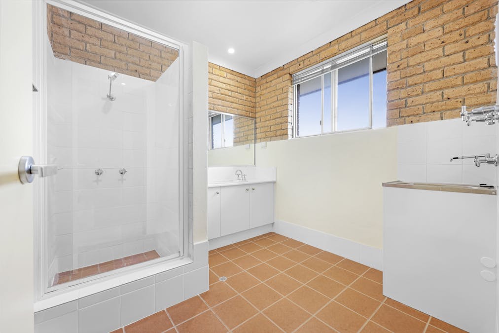 12/207 - 209 Goonoo Goonoo Road, Tamworth, NSW, 2340 - Image 3