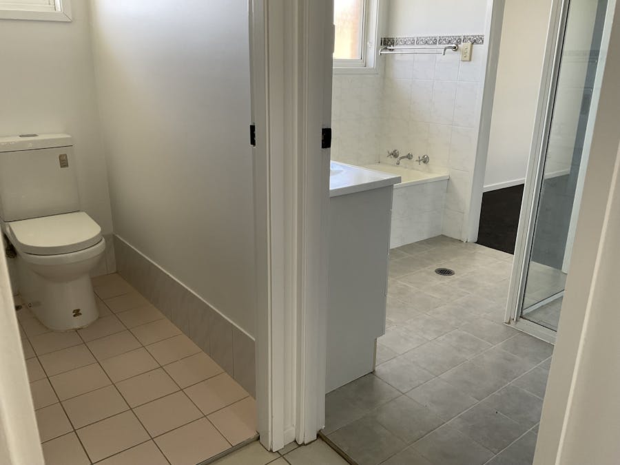 6 Nowland Crescent, Tamworth, NSW, 2340 - Image 5