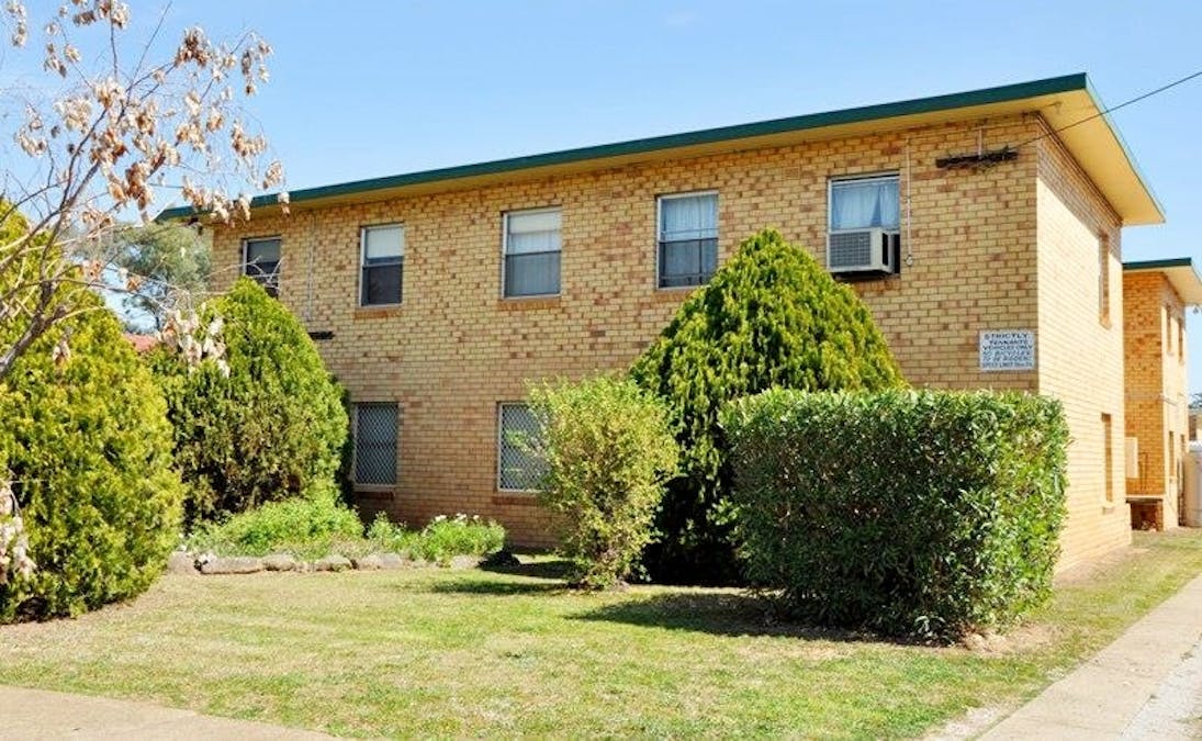 1/15 Diane Street, Tamworth, NSW, 2340 - Image 2