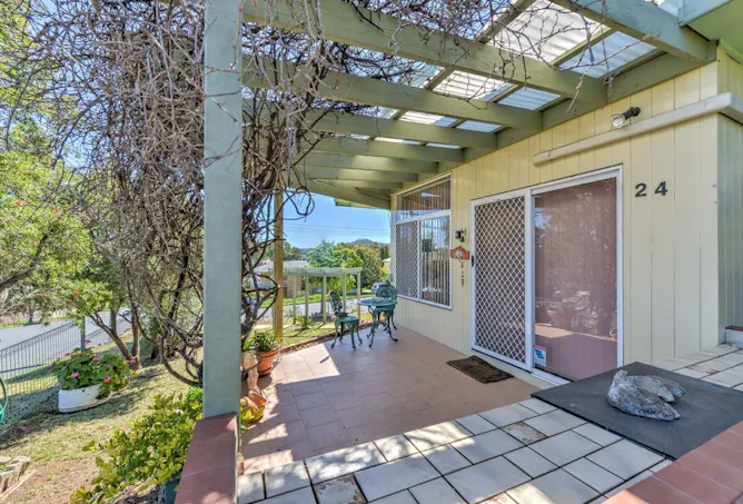 24 Carthage Street, Tamworth, NSW, 2340 - Image 1