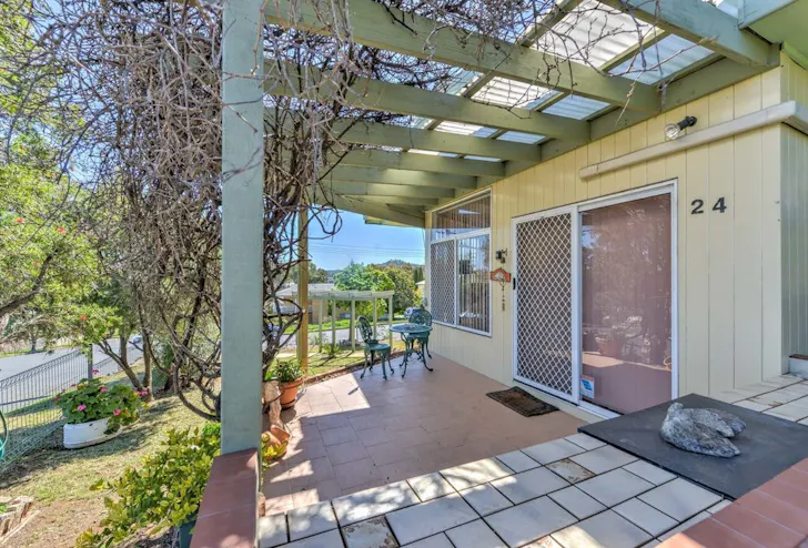 24 Carthage Street, Tamworth, NSW, 2340