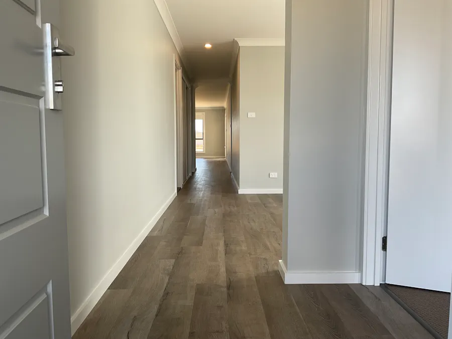 37 Evesham Circuit, Tamworth, NSW, 2340 - Image 2