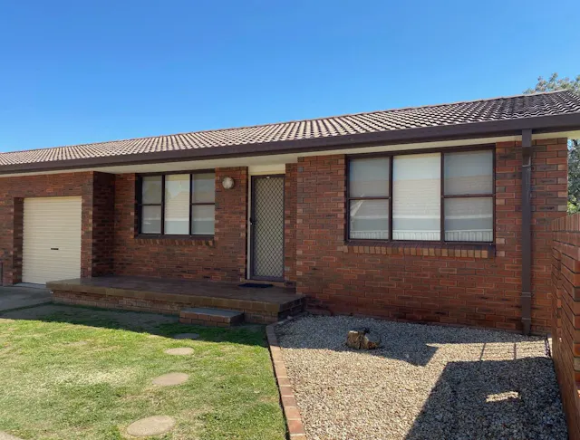 1 / 6 Hunt Street — photo from Elders Real Estate Tamworth