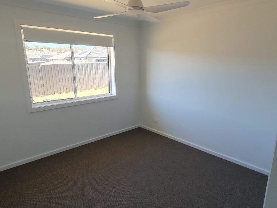9 Evesham Circuit, Tamworth, NSW, 2340 - Image 8
