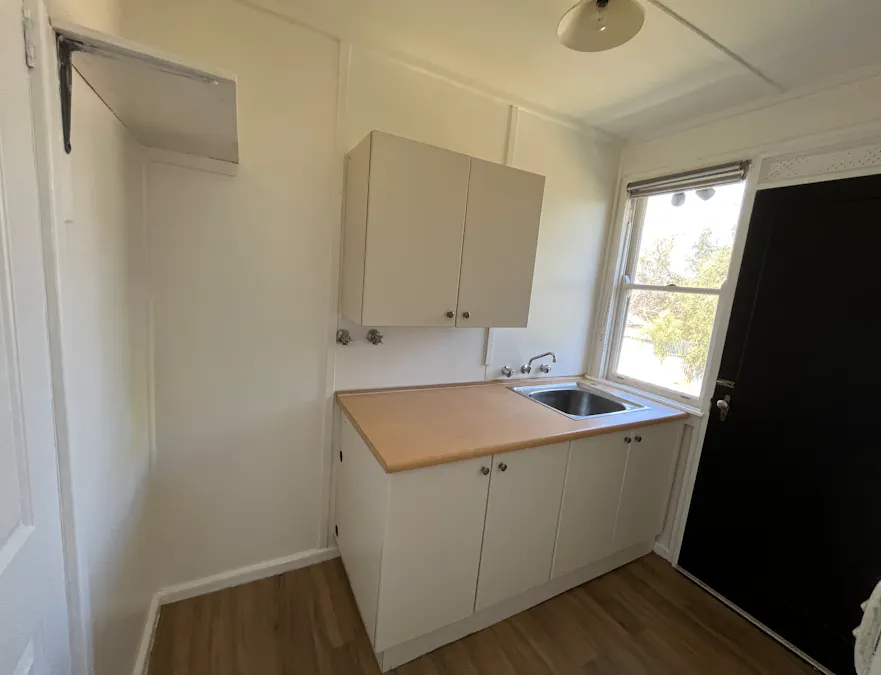 31 Mountview Crescent, Tamworth, NSW, 2340 - Image 6