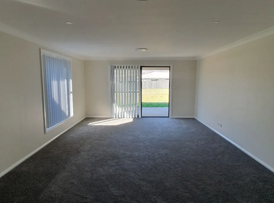 28 Kestral Street, Tamworth, NSW, 2340 - Image 3