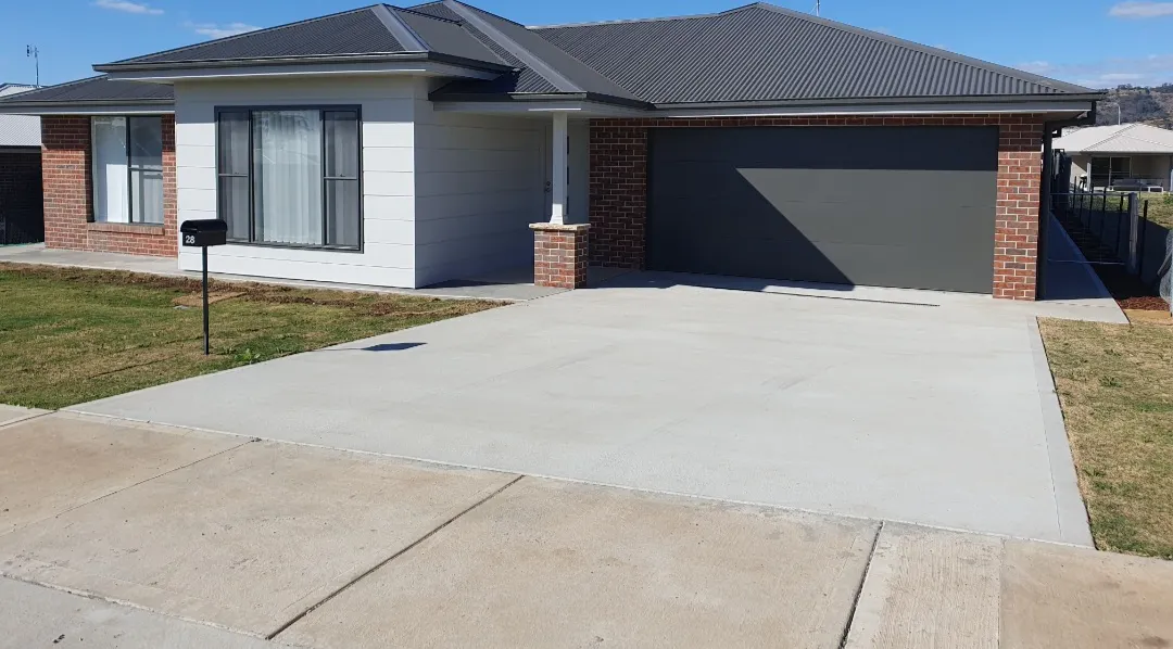 28 Kestral Street, Tamworth, NSW, 2340 - Image 1