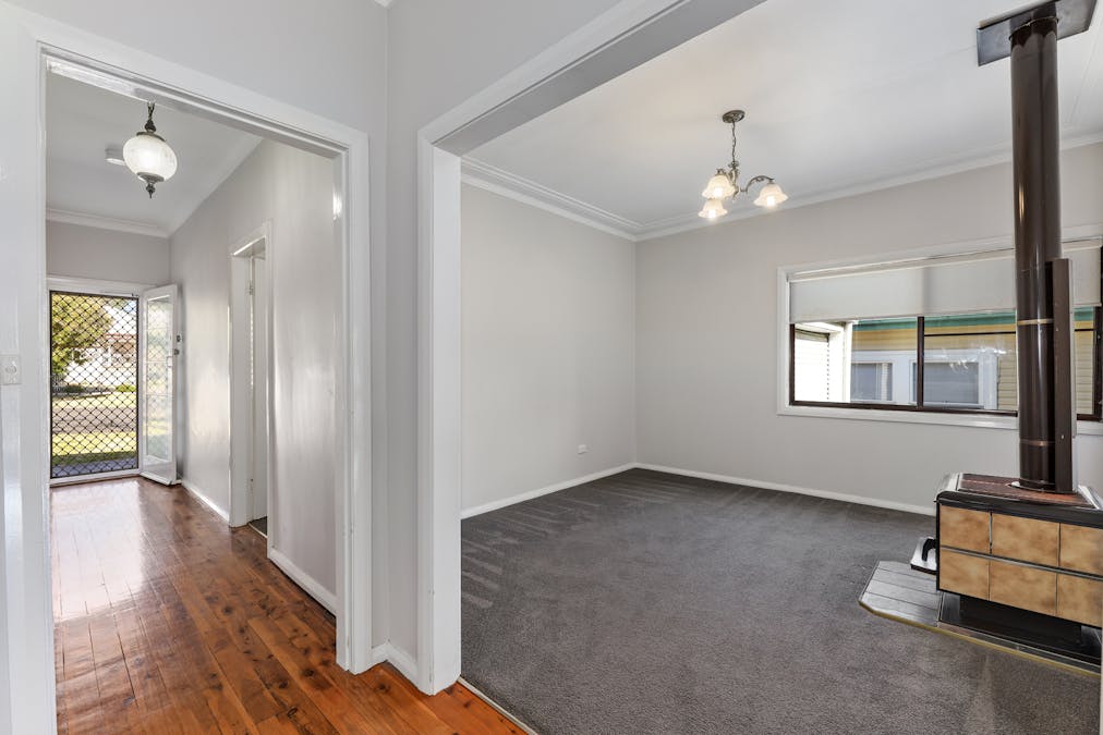 28 O'Connell Street, Tamworth, NSW, 2340 - Image 2