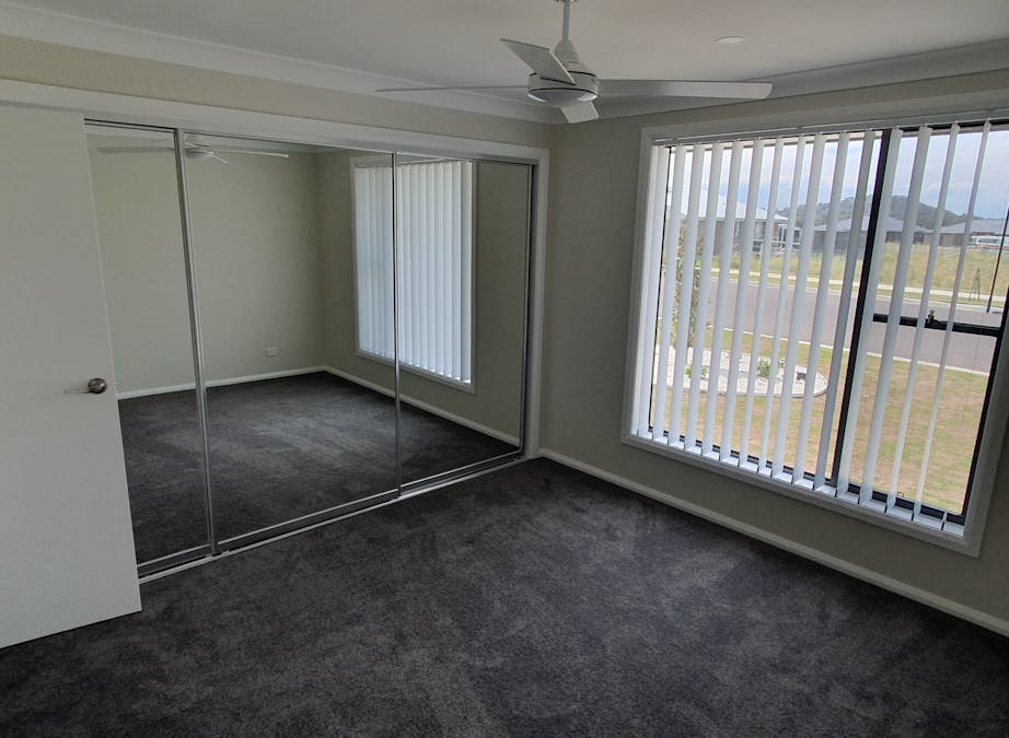 11a Kestral Street, Tamworth, NSW, 2340 - Image 6
