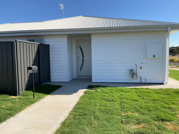 1a Broadway Drive, Tamworth, NSW, 2340 - Image 1