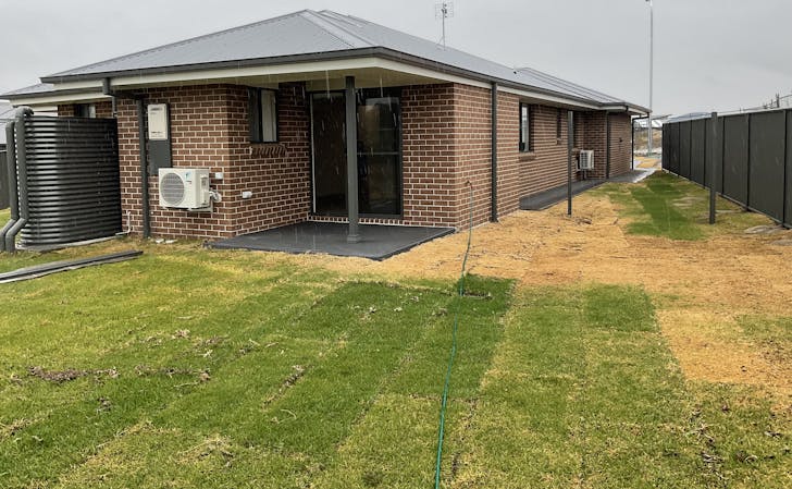 2/24 Cliffdale Place, Kootingal, NSW, 2352 - Image 1