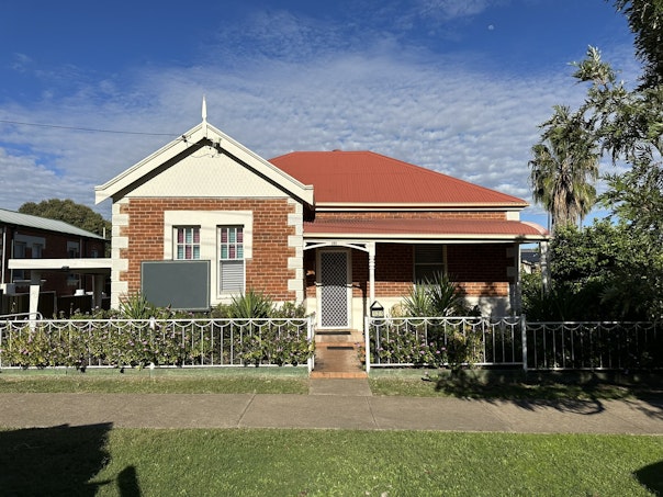 121 Marius Street, Tamworth, NSW, 2340 - Image 1