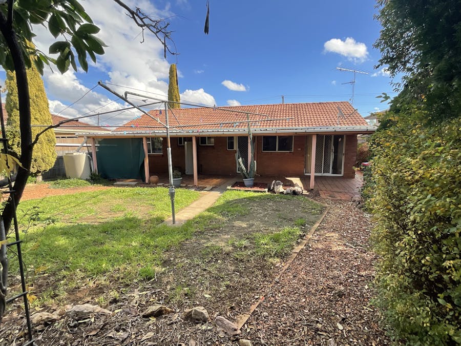 42 Ridge Street, Tamworth, NSW, 2340 - Image 13