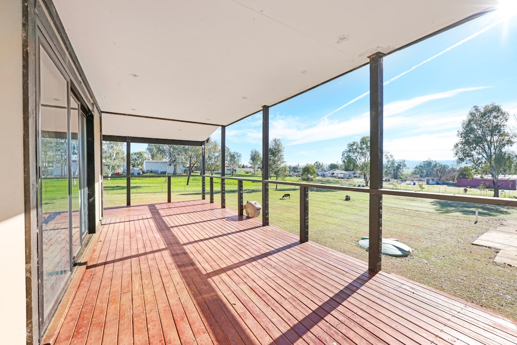 98 - 100 Scotland Road, Tamworth, NSW, 2340 - Image 2