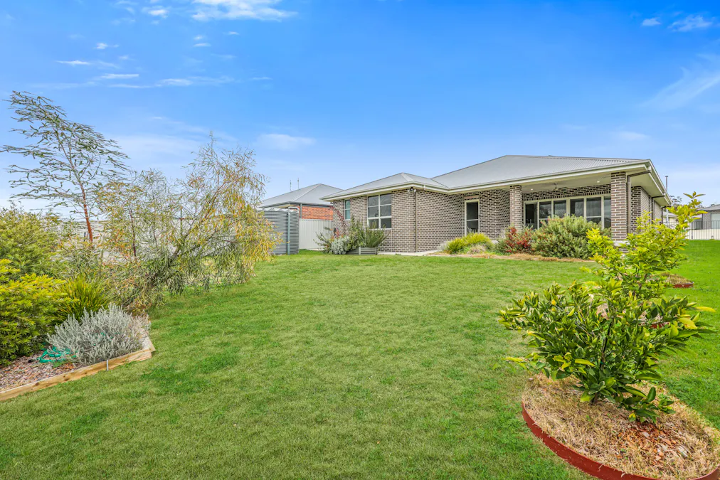7 Palomino Place, Tamworth, NSW, 2340 - Image 15