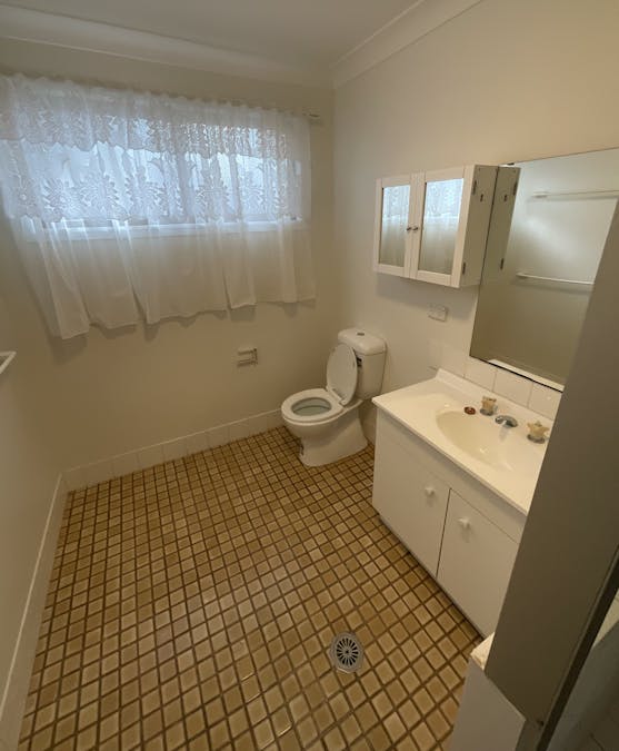 2/18 Chelmsford Street, Kootingal, NSW, 2352 - Image 9