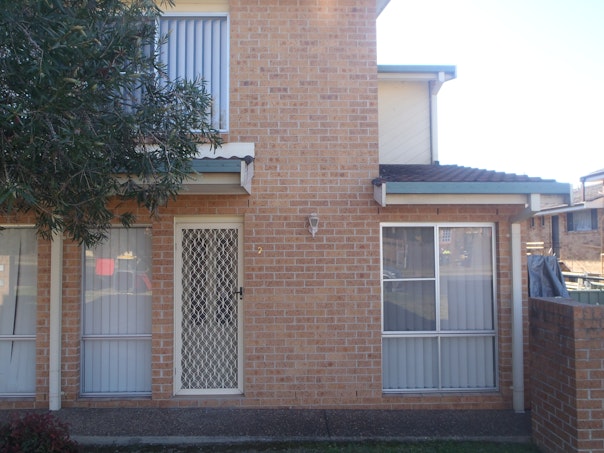 2/104 Church Street, Tamworth, NSW, 2340 - Image 1