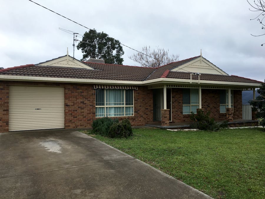 53 Carole Drive, Kootingal, NSW, 2352 - Image 1