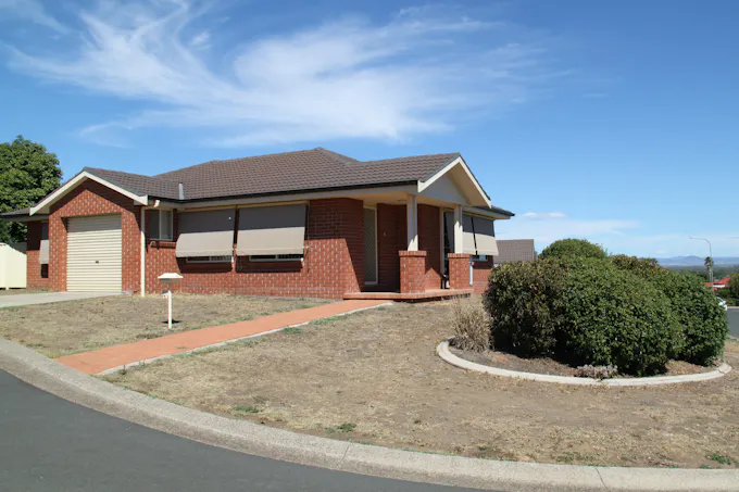 2 Warrabah Close, Tamworth, NSW, 2340 - Image 1