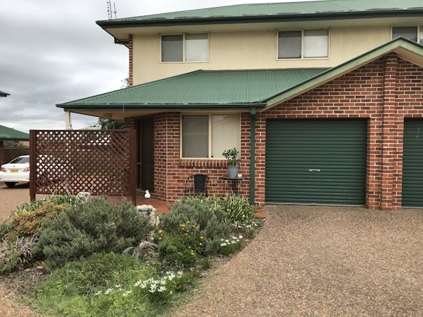 2/79 Marius Street, Tamworth, NSW, 2340 - Image 1