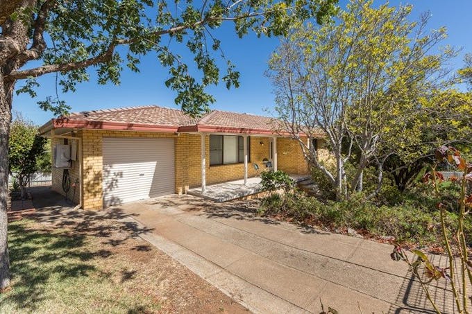 17 Monteray Street, Tamworth, NSW, 2340 - Image 1