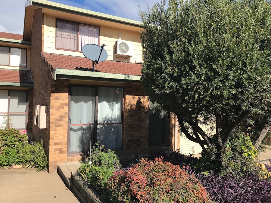 7/2 - 4 Chelmsford Street, Tamworth, NSW, 2340 - Image 1