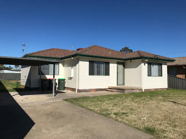 3 May Lane — photo from Elders Real Estate Tamworth