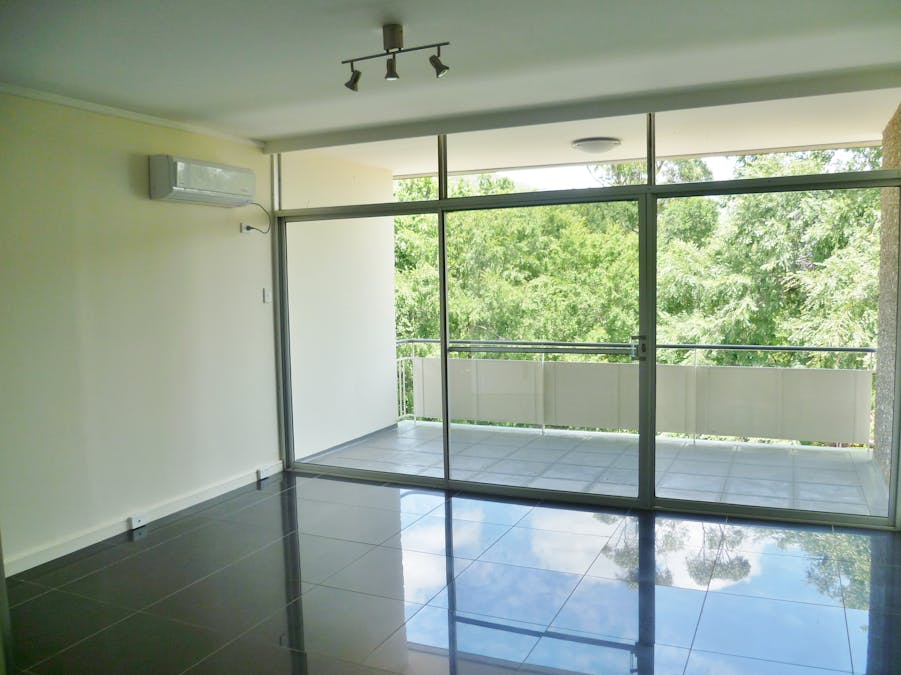 12/67 White Street, Tamworth, NSW, 2340 - Image 3