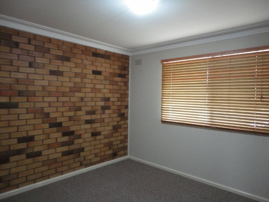 2/34 David Street, Tamworth, NSW, 2340 - Image 3