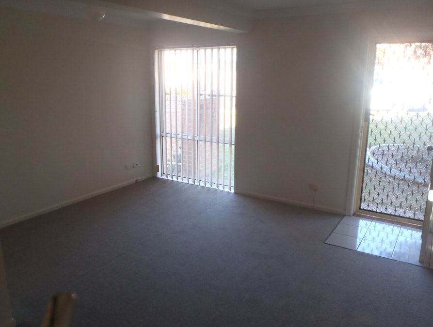 2/104 Church Street, Tamworth, NSW, 2340 - Image 5