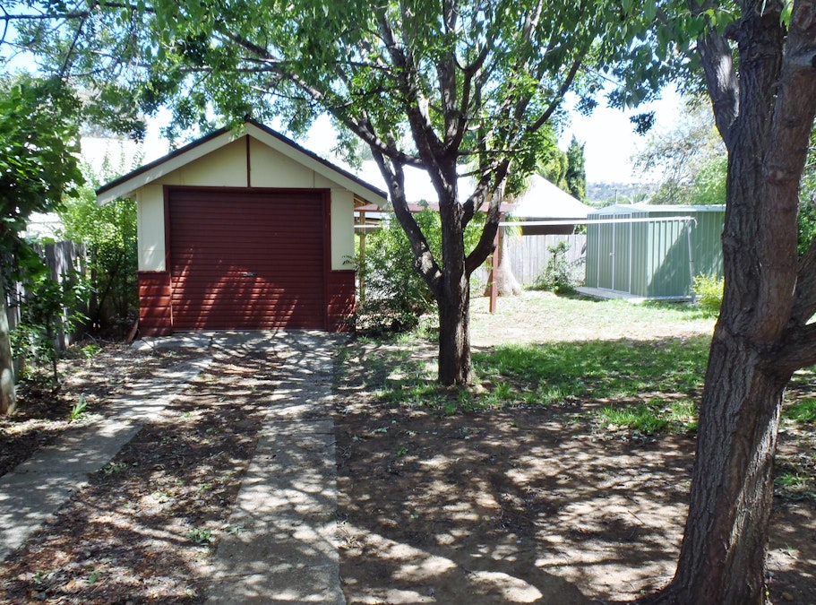 56 Roderick Street, Tamworth, NSW, 2340 - Image 12