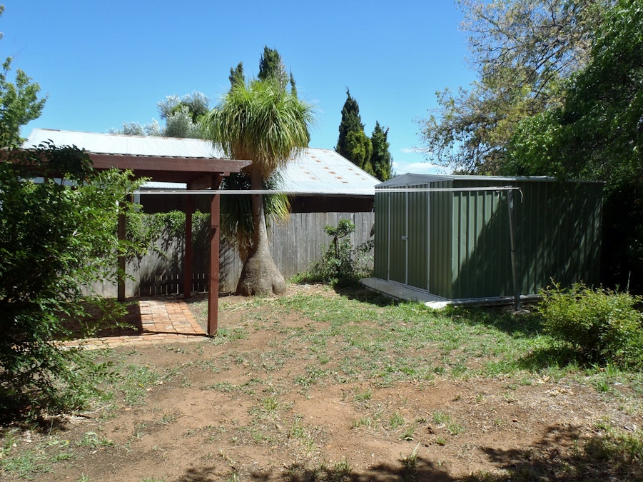 56 Roderick Street, Tamworth, NSW, 2340 - Image 13