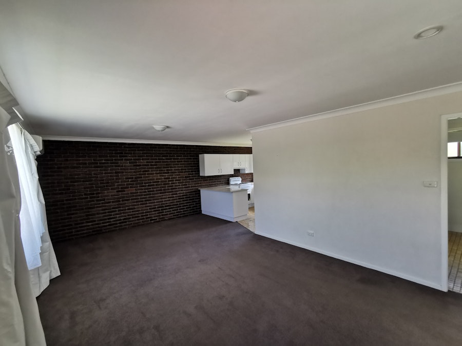 1/18 Chelmsford Street, Kootingal, NSW, 2352 - Image 3