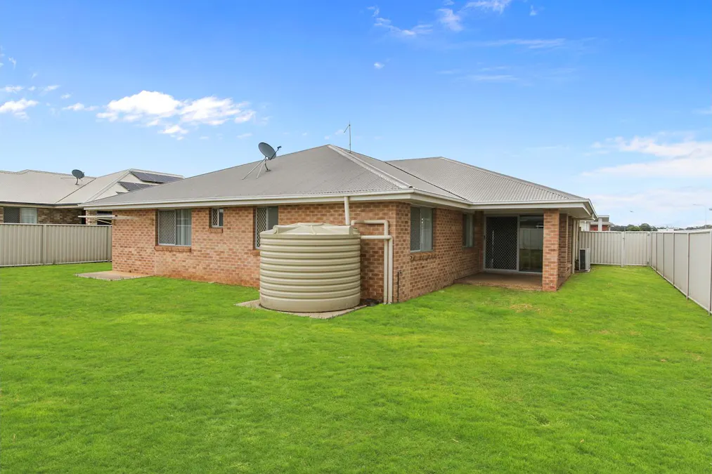 9 Carnegie Place, Tamworth, NSW, 2340 - Image 8