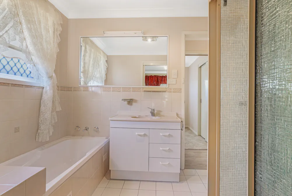 5 Janelle Street, Tamworth, NSW, 2340 - Image 7