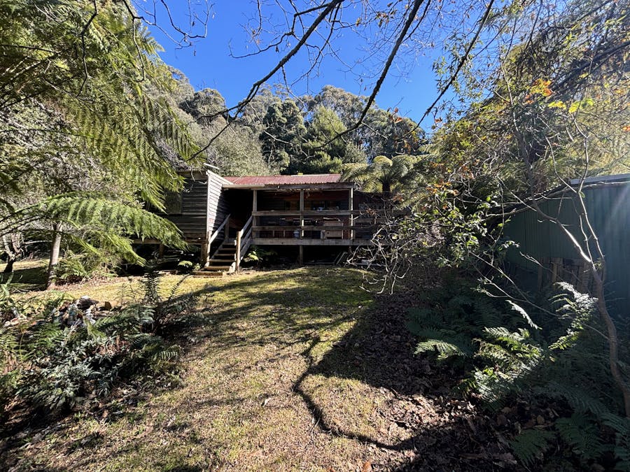 9 Old Rowleys Road, Tanjil Bren, VIC, 3833 - Image 2